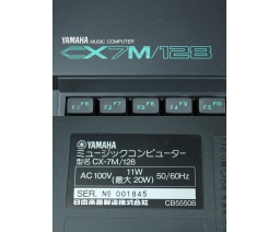 YAMAHA - CX7M/128